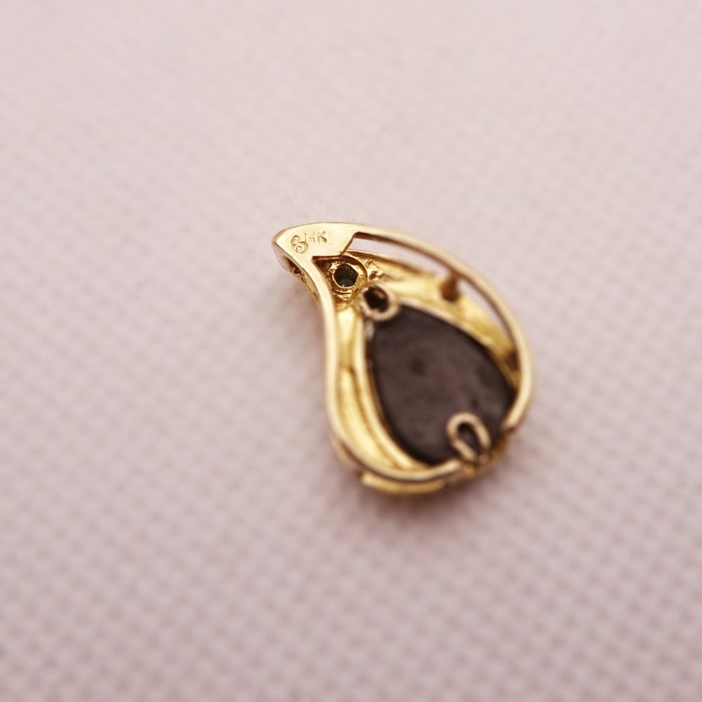 Solid 14k Yellow Gold, Ammolite and Blue Diamond Pendant - Picture 5 of 5